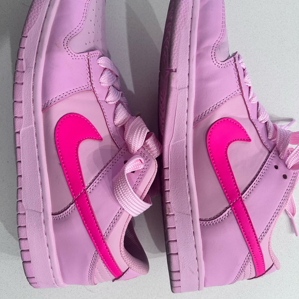 Nike Dunk Low triple pink “Barbie” sneakers- fits women sz 8.5